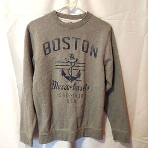 Men's VTG Boston Pullover Size S